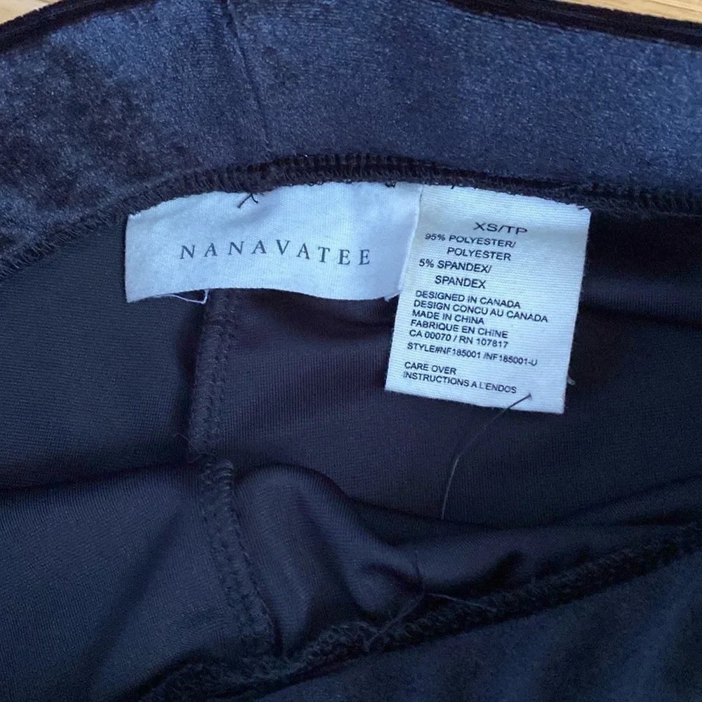 NWT Black Velvet Leggings Size XS - Picture 3 of 8